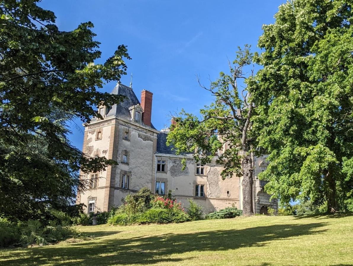 Chateau De Saint Bonnet Les Oules Экстерьер фото